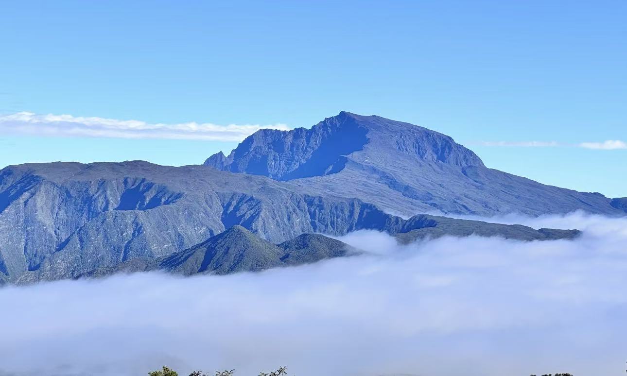华悦足迹·南印度洋香草四岛：一场跨越野性与浪漫的秘境之旅