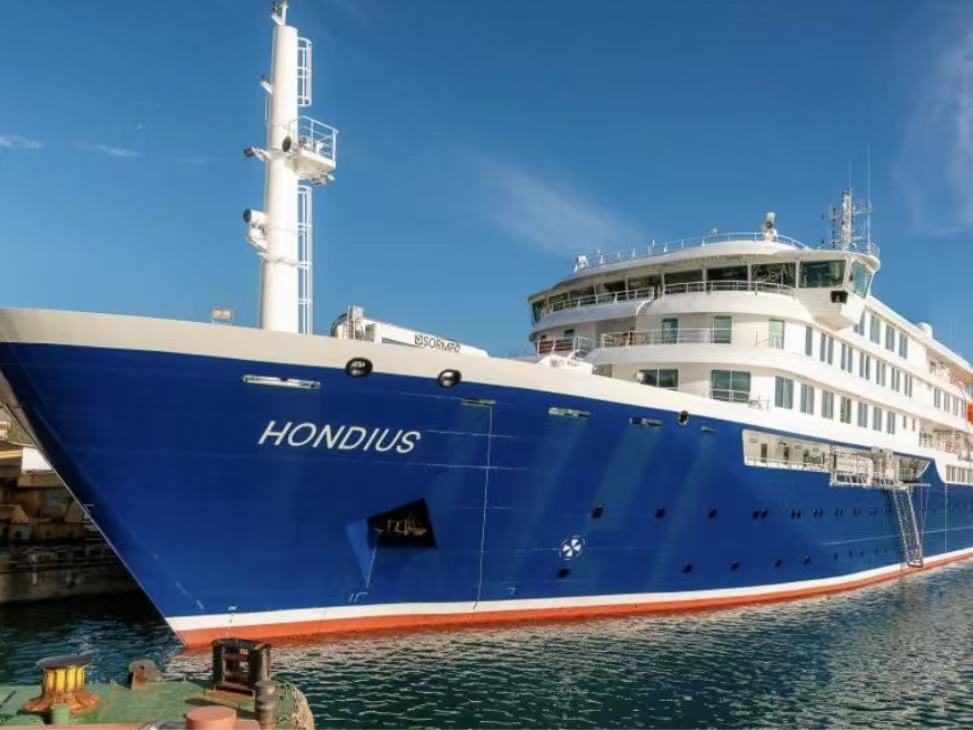 【260904】北极斯匹次卑尔根岛+东格陵兰岛+冰岛(含黄金圈)【北极三岛C线19天】