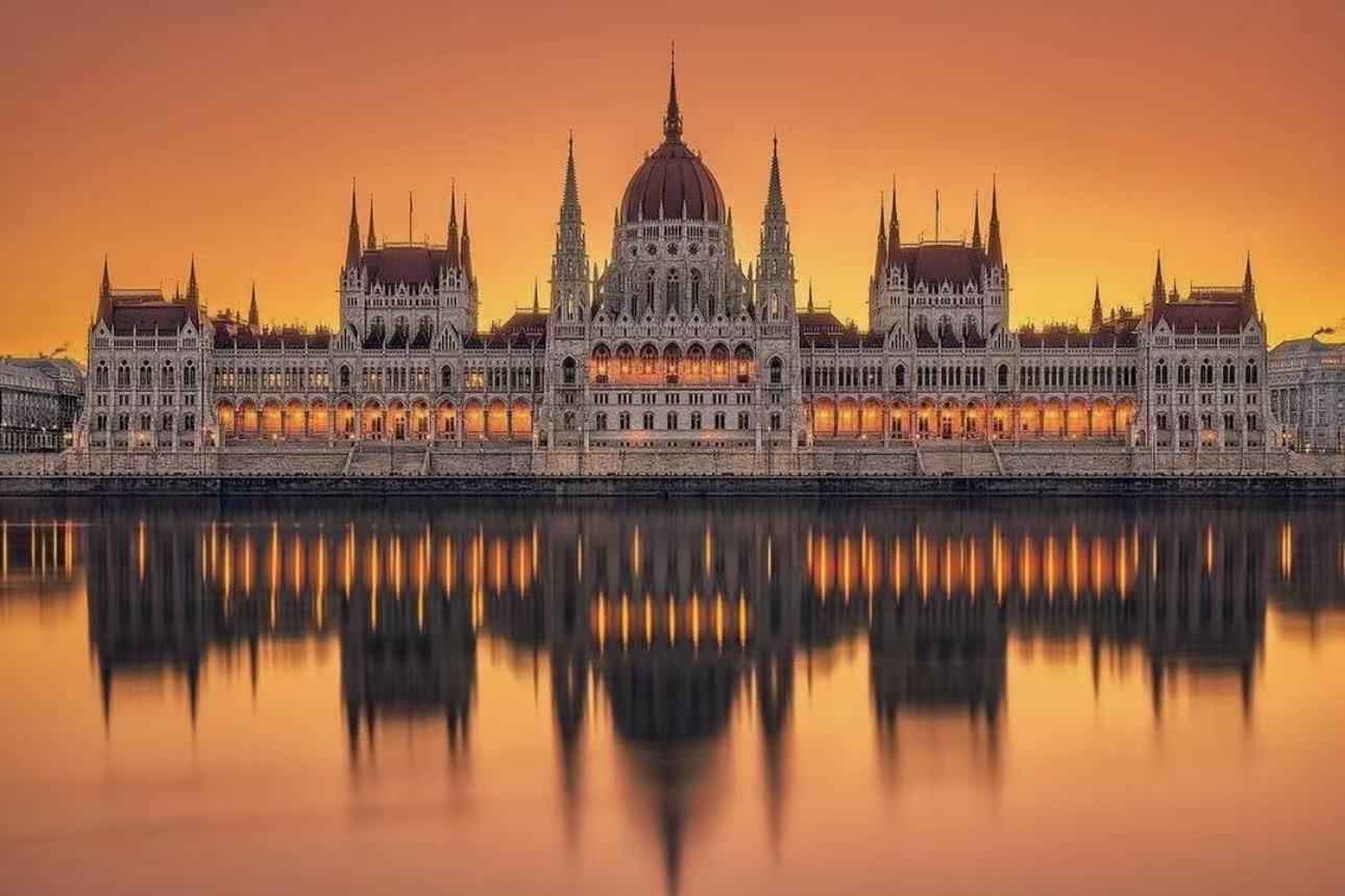 华悦足迹｜东欧波罗的海8国18天漫游：穿越千年文脉，邂逅波罗的海风情